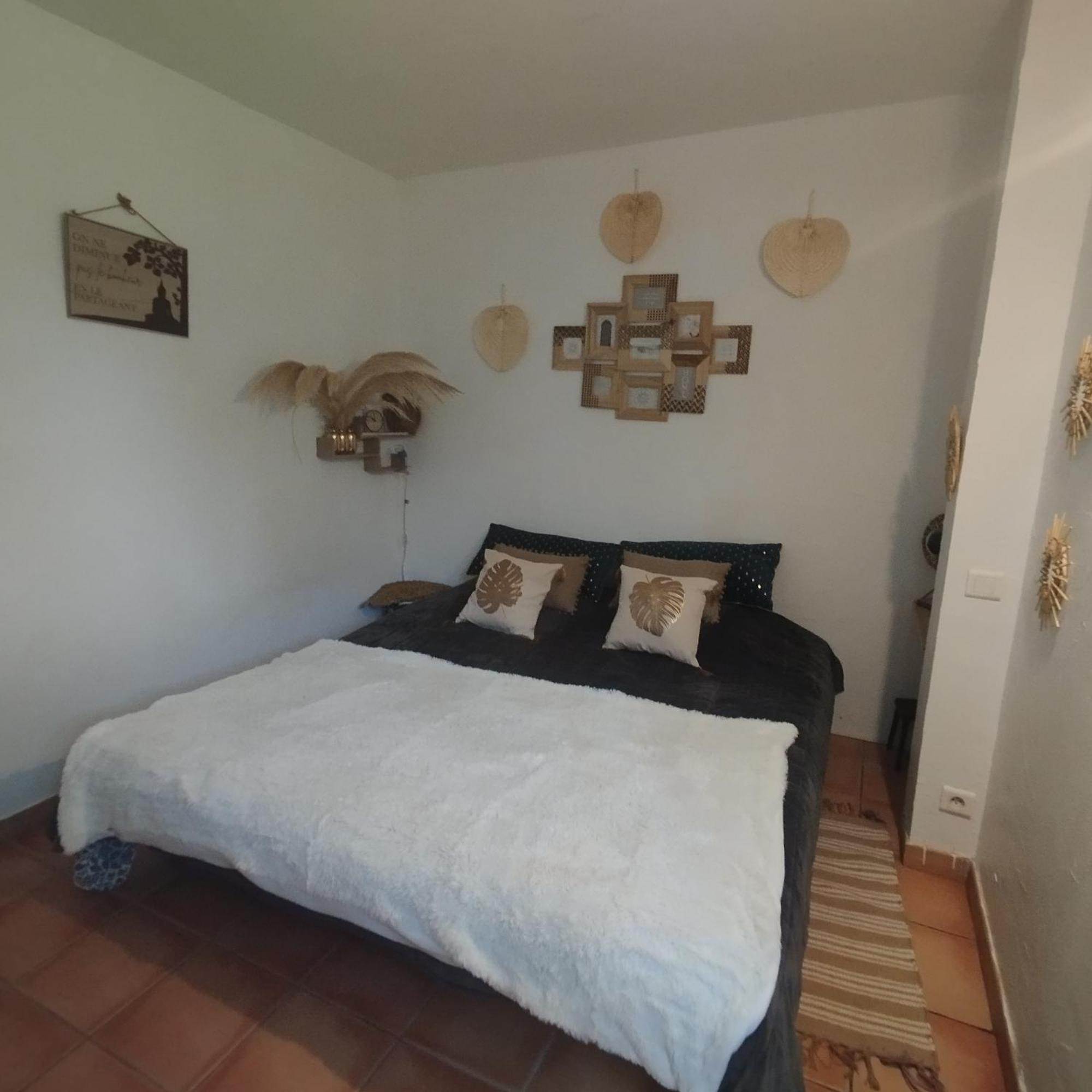 Cosy En Provence Villa Maillane Екстериор снимка